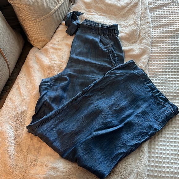 FOREVER 21 High Waist Chambray Palazzo Pants - Picture 1 of 5